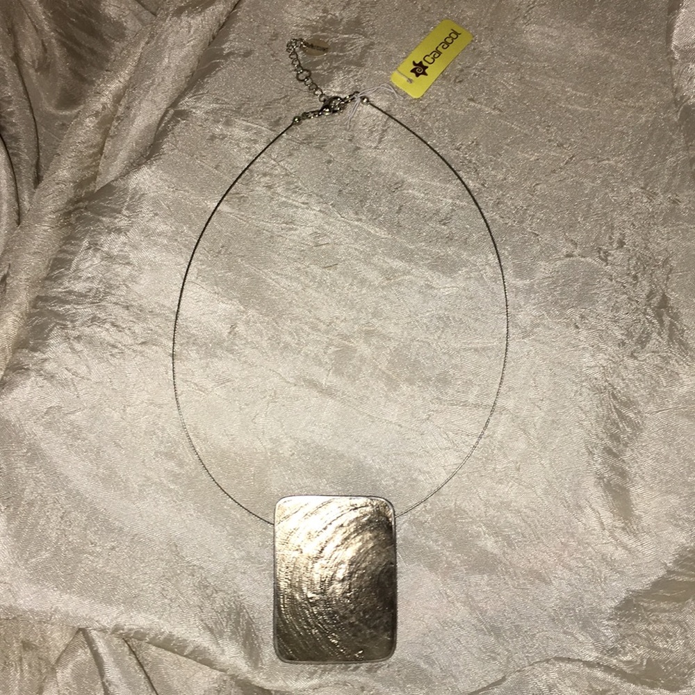 Caracol Necklace. Silver Tone